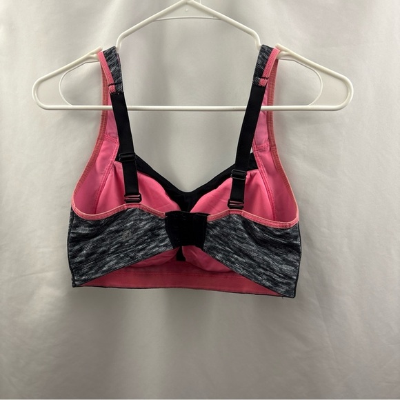Lululemon Athletics Sports Bra 36DD Gray Padded Back Closure Wireless - Picture 7 of 10